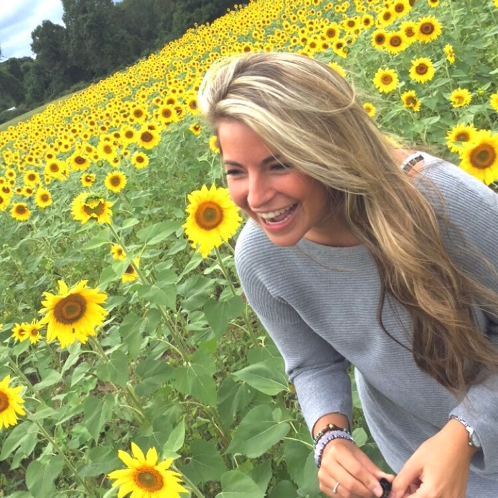 Meet your Posher, Brooke